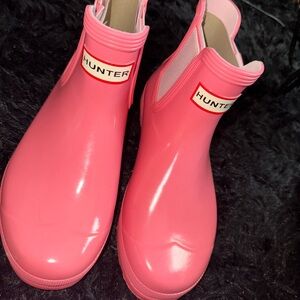 Hunter Women's Bright Pink Rain Boots